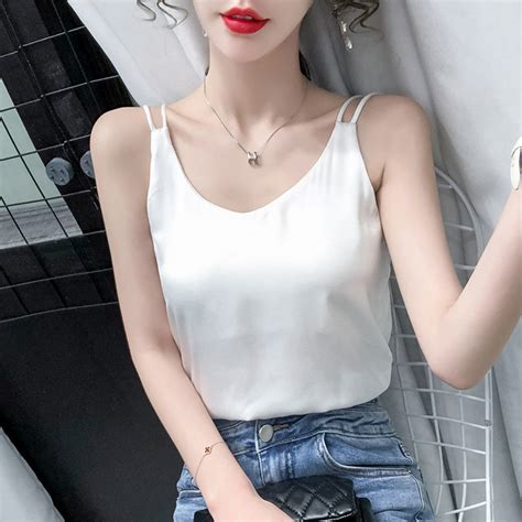 吊帶背心內搭,吊帶背心內搭配外套縮略圖