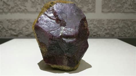 紅寶石原石(紅寶石原石毛料)縮略圖