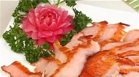 松板肉是不是淋巴肉,松板肉和豬頸肉是一樣的嗎縮略圖
