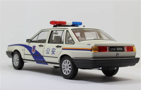 汽車模型1:18(汽車模型1:18是多大)縮略圖