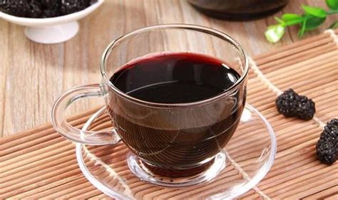 桑葚酒怎么泡制作方法(桑葚酒怎么泡效果最好)縮略圖
