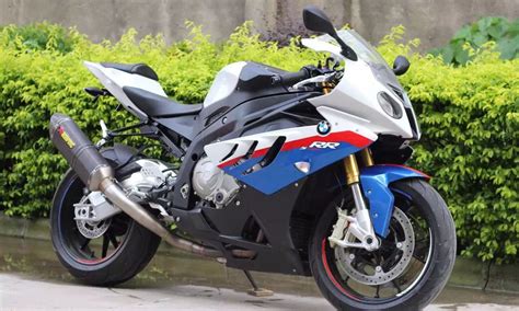 寶馬摩托車s1000rr(寶馬摩托車s1000rr落地價(jià))縮略圖