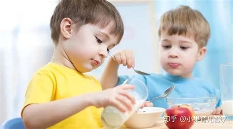 三元牛奶為啥不建議孩子喝(三元牛奶前身是三鹿牛奶嗎)縮略圖
