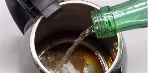 水壺里的水銹怎么去除家有妙招,水壺里的水銹怎么清除生活妙招縮略圖