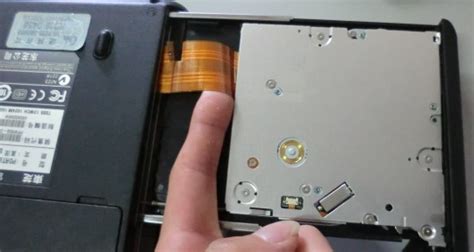 光驅不讀盤的原因及解決辦法,光驅不讀盤的原因及解決辦法(光驅不讀盤)縮略圖