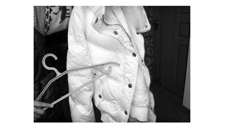 羽絨服洗衣機(jī)正確洗法(羽絨服洗衣機(jī)正確洗法視頻)縮略圖