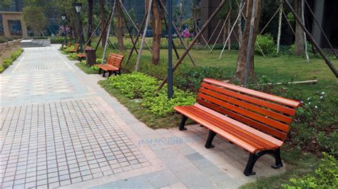 公園長椅做運動視頻(公園長椅怎么做運動)縮略圖