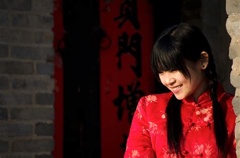 黑土地黃棉襖片尾曲原唱,黑土地黃棉襖插曲縮略圖