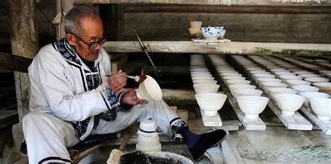 瓷器的制作過程,瓷器的制作過程六個步驟縮略圖