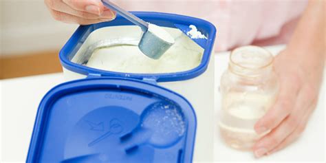學(xué)生奶粉怎么選,學(xué)生奶粉怎么選怎么看配料表縮略圖