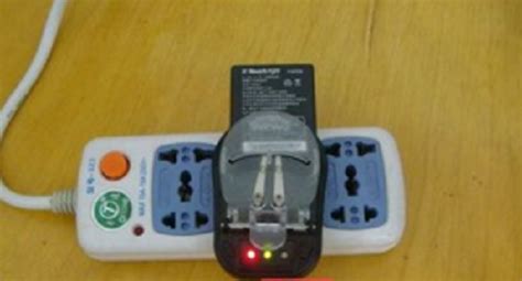 萬能充電器怎么樣才算充進電(萬能充電器怎么樣才算充滿電)縮略圖