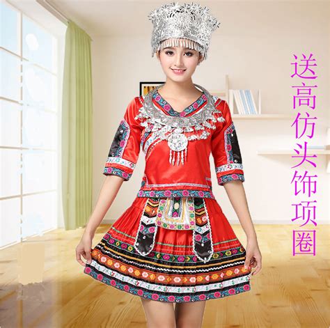 彝族服飾新款女裝(彝族服飾新款女裝圖片)縮略圖