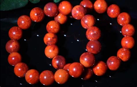 南紅瑪瑙手串一般的價格是多少(南紅瑪瑙手串一般的價格是多少錢)縮略圖