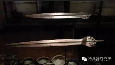青銅劍出現在哪個朝代(青銅劍一般是哪個朝代的)縮略圖
