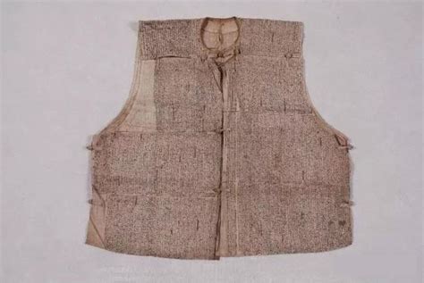 麻布衣服(麻布衣服的優缺點)縮略圖