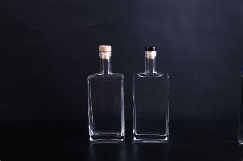 酒瓶定制,酒瓶定制廠家縮略圖