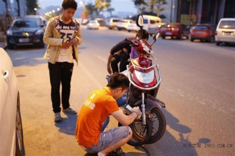 搖搖車上門維修(搖搖車上門維修蘇州)縮略圖