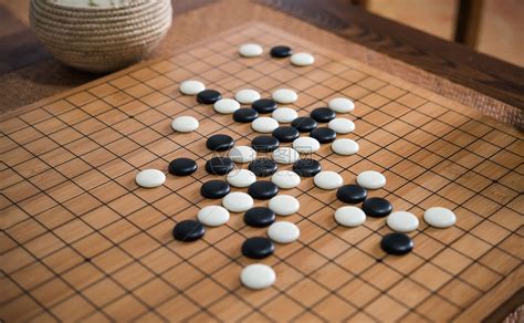 圍棋棋盤有多少個格子,圍棋棋盤總共多少個格子縮略圖