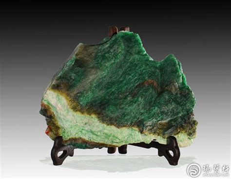 獨山玉為什么又叫臟玉,獨山玉為什么又叫臟玉呢縮略圖
