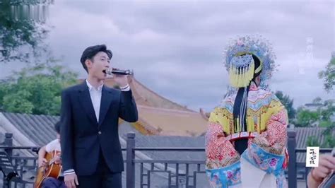青磚伴瓦漆原唱完整版,青磚伴瓦漆張一山縮略圖