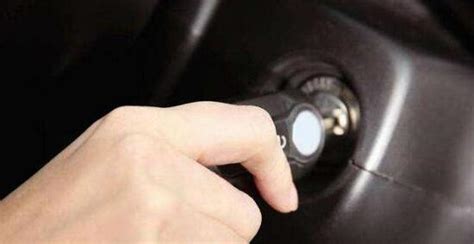 踏板車打不起來火怎么辦(車有電,但是打火沒有反應)縮略圖