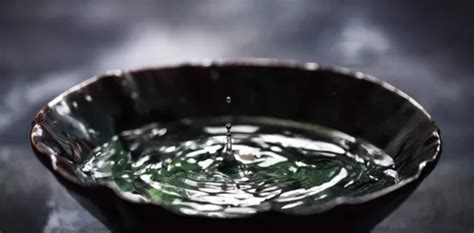 煙灰缸不能倒水是什么講究,煙灰缸不能倒水跟結婚有什么關系縮略圖