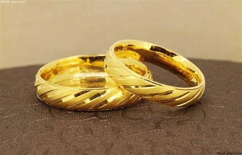 金戒指(金戒指一般多少錢一個)縮略圖