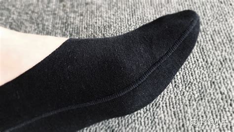 船襪是什么時候開始流行的(為什么很多男生夏天穿中筒襪)縮略圖