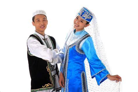 回族服飾男裝圖片(回族服飾男裝圖片大全)縮略圖