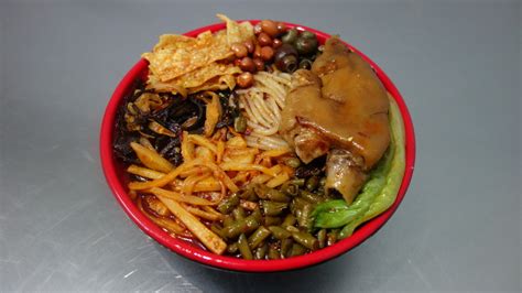 螺螄粉的做法最正宗的做法,螺螄粉的正宗做法視頻教程縮略圖