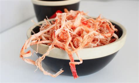 魷魚絲的熱量高嗎(魷魚絲的熱量高嗎?減肥期間可以吃魷魚絲嗎?)縮略圖