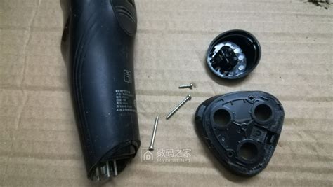 飛科理發器刀頭拆卸視頻,飛科fc5808理發器刀頭拆卸視頻縮略圖