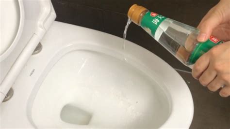 臉盆上的污垢怎么快速去除(臉盆上的污垢怎么快速去除小竅門)縮略圖
