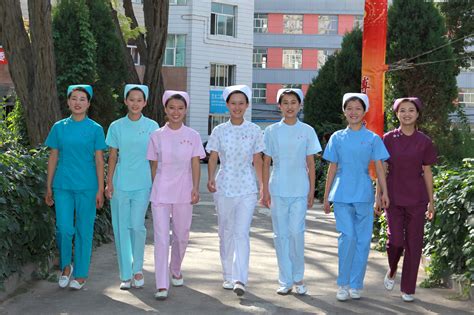 護士服顏色,護士服顏色代表什么縮略圖