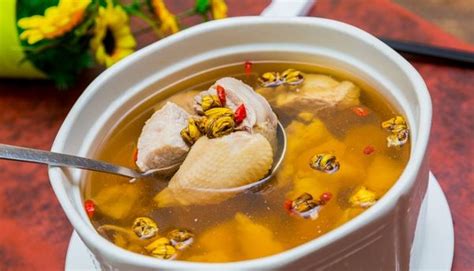 石橄欖煲湯最佳搭配(石橄欖煲湯最佳搭配功效)縮略圖