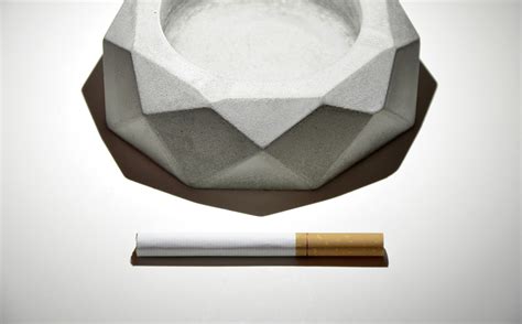 煙灰缸推薦(煙灰缸推薦家用實用)縮略圖