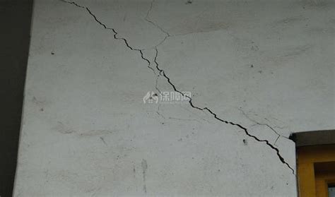 塑料桶裂縫了如何修補,塑料桶裂縫了如何修補不漏水縮略圖