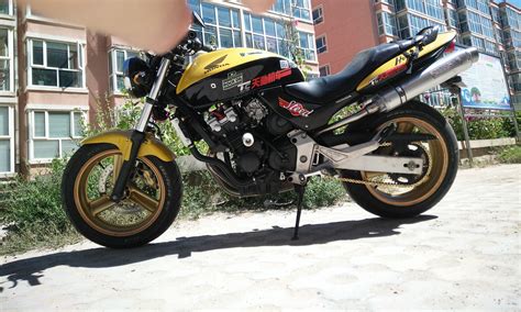 小黃蜂手機(小黃蜂手機是什么牌子)縮略圖