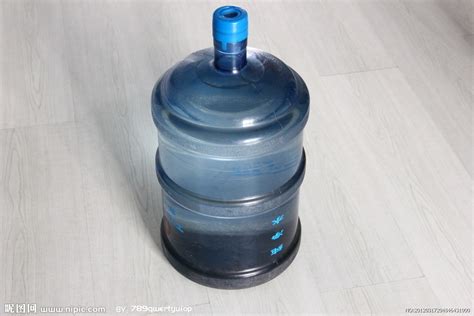 水桶的拼音,水桶的拼音怎么拼寫縮略圖