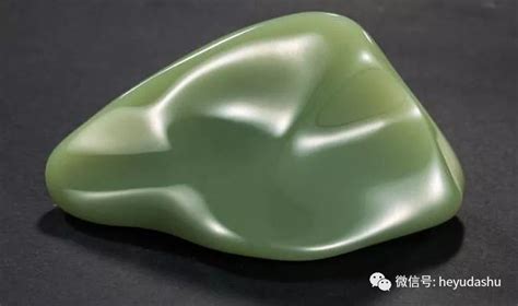 岫巖玉是什么玉(岫巖玉是什么玉值錢嗎)縮略圖