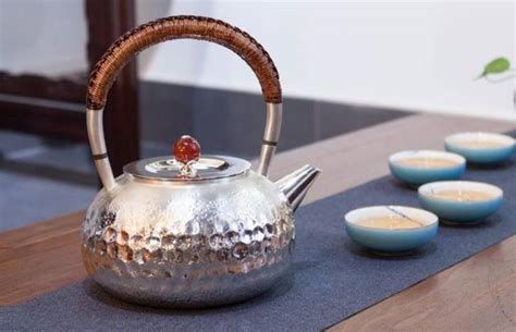 水壺什么材質的最好,什么材質的水壺最好縮略圖