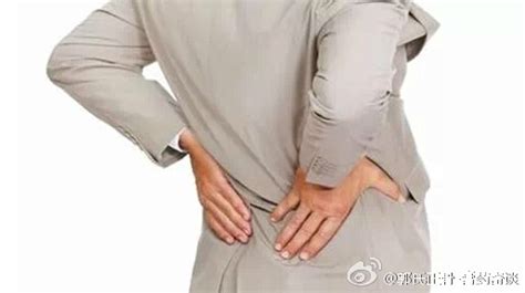 背心疼是怎么回事女性(女人背心正中間疼是什么原因)縮略圖