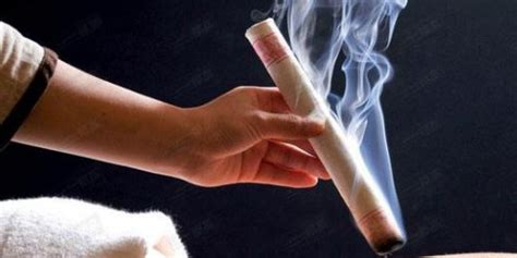 艾條的正確使用方法視頻教程(艾條使用方法的視頻)縮略圖