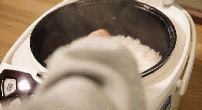 自熱米飯對人的危害,自熱米飯對人體有害嗎縮略圖