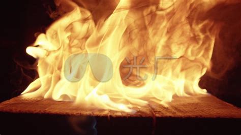 打火機爆炸會不會起火(打火機在汽車內會爆炸起火嗎)縮略圖