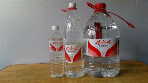娃哈哈水是礦泉水嗎,娃哈哈是礦泉水還是純凈水啊縮略圖