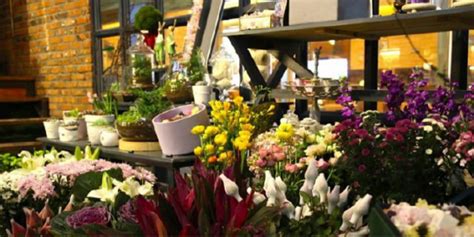 鮮花店投資大概多少錢,開鮮花店一般要投資多少錢縮略圖
