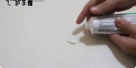 雙面膠怎么去除,雙面膠怎么去除粘性殘留縮略圖