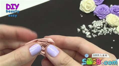 絲帶玫瑰花手工制作教程(絲帶玫瑰花手工制作教程步驟)縮略圖