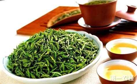 竹葉青茶圖片大全大圖,竹葉青茶葉價格一覽表縮略圖